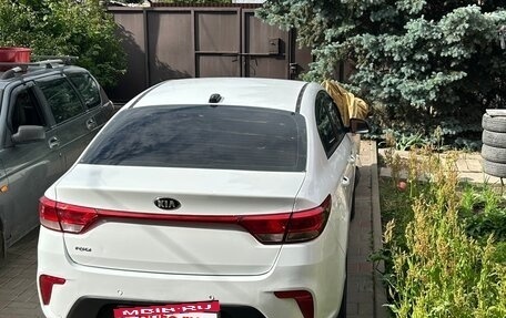 KIA Rio IV, 2020 год, 950 000 рублей, 2 фотография
