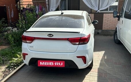 KIA Rio IV, 2020 год, 950 000 рублей, 7 фотография
