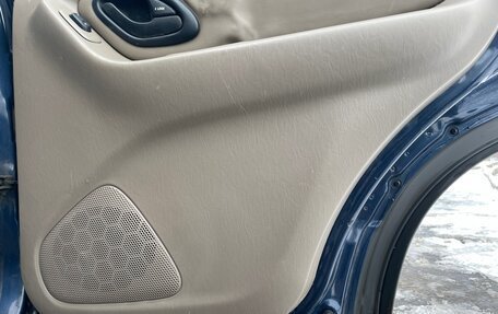 Ford Escape II, 2002 год, 395 000 рублей, 16 фотография