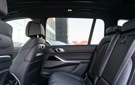 BMW X7, 2024 год, 17 690 000 рублей, 15 фотография