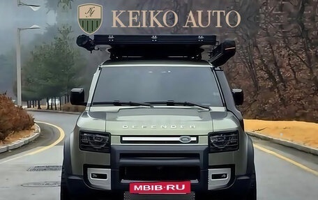 Land Rover Defender II, 2022 год, 10 300 000 рублей, 19 фотография