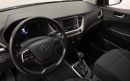 Hyundai Solaris II рестайлинг, 2019 год, 1 299 000 рублей, 9 фотография