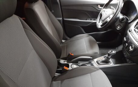 Hyundai Solaris II рестайлинг, 2019 год, 1 299 000 рублей, 11 фотография