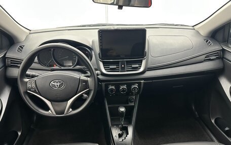 Toyota Yaris XP150 рестайлинг, 2022 год, 1 386 001 рублей, 10 фотография