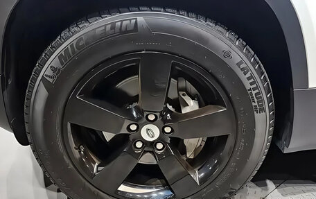 Land Rover Defender II, 2023 год, 10 450 000 рублей, 15 фотография