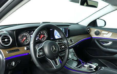 Mercedes-Benz E-Класс, 2020 год, 3 790 000 рублей, 13 фотография