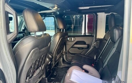 Jeep Wrangler, 2019 год, 6 950 000 рублей, 16 фотография