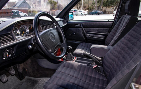 Mercedes-Benz 190 (W201), 1991 год, 1 350 000 рублей, 16 фотография