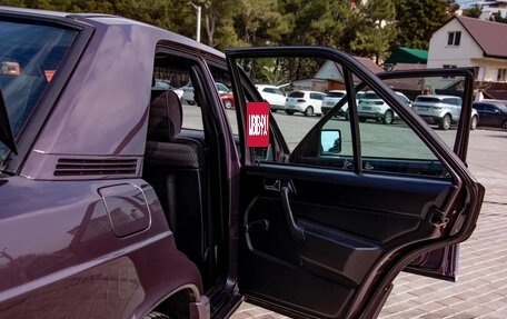 Mercedes-Benz 190 (W201), 1991 год, 1 350 000 рублей, 22 фотография