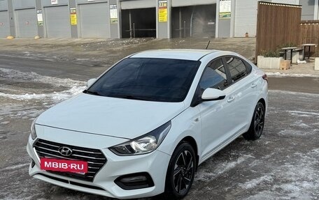 Hyundai Solaris II рестайлинг, 2019 год, 1 100 000 рублей, 3 фотография