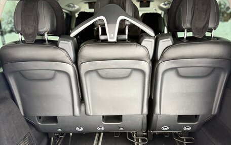 Mercedes-Benz V-Класс, 2019 год, 4 960 000 рублей, 15 фотография