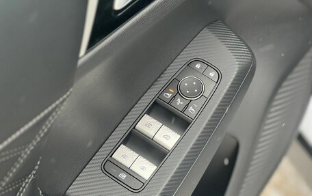 Mitsubishi Outlander, 2023 год, 3 990 000 рублей, 16 фотография