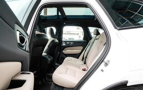 Volvo XC60 II, 2025 год, 5 500 000 рублей, 7 фотография