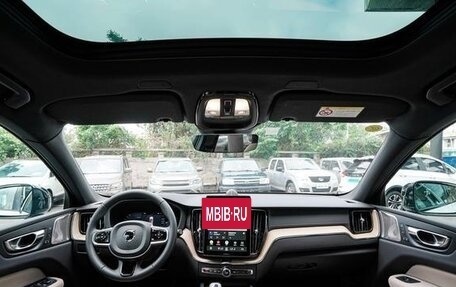 Volvo XC60 II, 2025 год, 5 500 000 рублей, 6 фотография