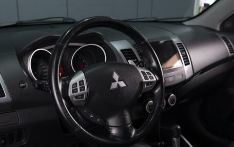 Mitsubishi Outlander III рестайлинг 3, 2007 год, 1 200 000 рублей, 12 фотография