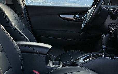 Nissan Qashqai, 2015 год, 1 350 000 рублей, 10 фотография