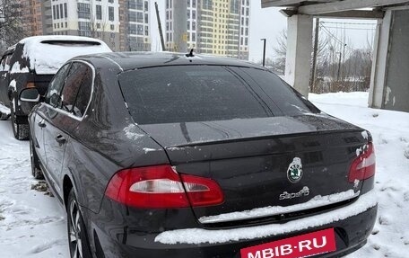 Skoda Superb III рестайлинг, 2010 год, 820 000 рублей, 4 фотография