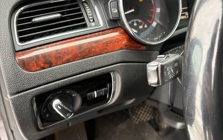 Skoda Superb III рестайлинг, 2010 год, 820 000 рублей, 9 фотография