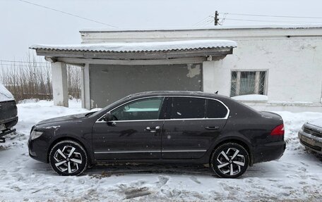 Skoda Superb III рестайлинг, 2010 год, 820 000 рублей, 5 фотография