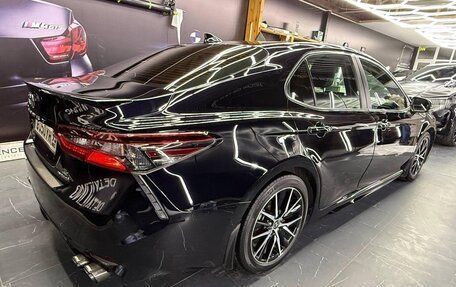 Toyota Camry, 2021 год, 2 800 000 рублей, 7 фотография