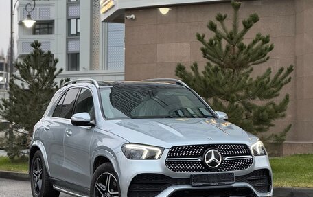 Mercedes-Benz GLE, 2023 год, 7 150 000 рублей, 3 фотография