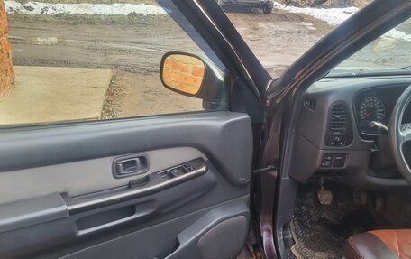 Nissan Pathfinder, 1998 год, 650 000 рублей, 8 фотография