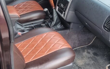 Nissan Pathfinder, 1998 год, 650 000 рублей, 2 фотография