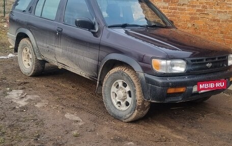 Nissan Pathfinder, 1998 год, 650 000 рублей, 12 фотография
