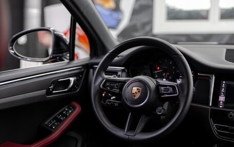 Porsche Macan I рестайлинг, 2024 год, 11 390 000 рублей, 21 фотография