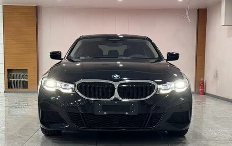 BMW 3 серия, 2022 год, 3 244 000 рублей, 2 фотография