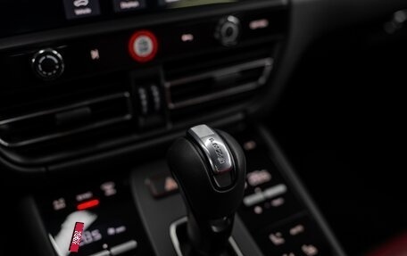 Porsche Macan I рестайлинг, 2024 год, 11 390 000 рублей, 39 фотография