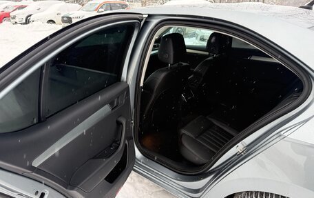 Skoda Superb III рестайлинг, 2018 год, 2 800 000 рублей, 7 фотография