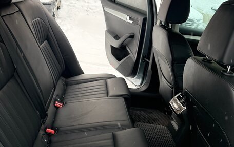 Skoda Superb III рестайлинг, 2018 год, 2 800 000 рублей, 10 фотография