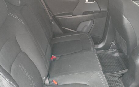 KIA Sportage III, 2011 год, 1 330 000 рублей, 14 фотография