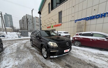 Mercedes-Benz GL-Класс, 2015 год, 2 950 000 рублей, 14 фотография