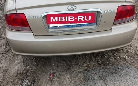 Hyundai Sonata IV рестайлинг, 2005 год, 330 000 рублей, 2 фотография