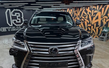 Lexus LX III, 2017 год, 5 000 000 рублей, 2 фотография