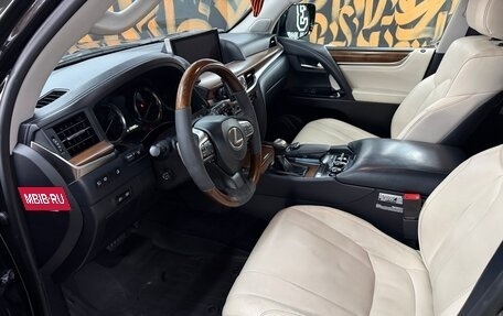 Lexus LX III, 2017 год, 5 000 000 рублей, 9 фотография