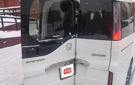 Honda Stepwgn IV, 2016 год, 2 000 000 рублей, 9 фотография