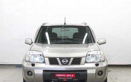 Nissan X-Trail, 2004 год, 560 000 рублей, 2 фотография