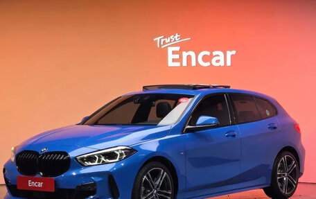 BMW 1 серия, 2023 год, 4 360 000 рублей, 1 фотография