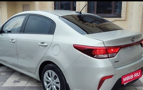 KIA Rio IV, 2018 год, 1 280 000 рублей, 4 фотография