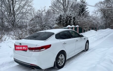 KIA Optima IV, 2017 год, 1 450 000 рублей, 8 фотография