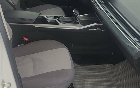 Geely Emgrand, 2024 год, 1 415 000 рублей, 5 фотография