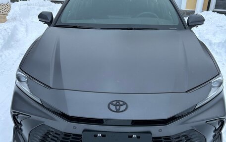 Toyota Camry, 2025 год, 4 650 000 рублей, 3 фотография