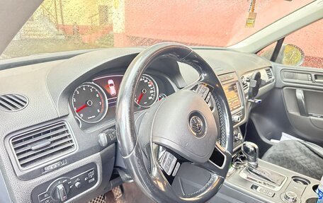 Volkswagen Touareg III, 2010 год, 1 656 000 рублей, 7 фотография