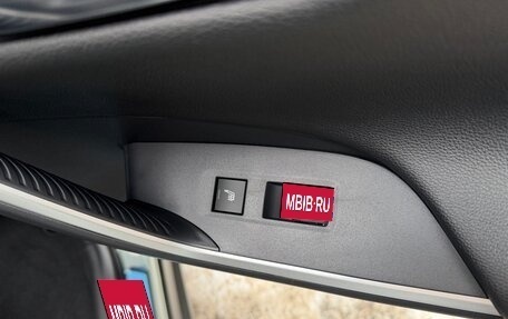 Toyota RAV4, 2025 год, 5 350 000 рублей, 12 фотография