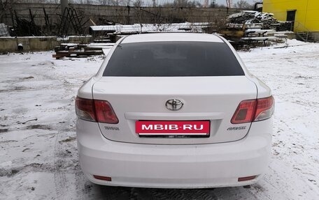 Toyota Avensis III рестайлинг, 2010 год, 1 100 000 рублей, 4 фотография