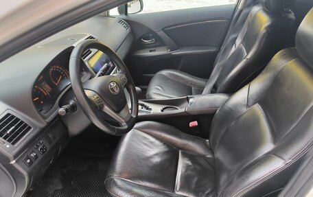 Toyota Avensis III рестайлинг, 2010 год, 1 100 000 рублей, 12 фотография