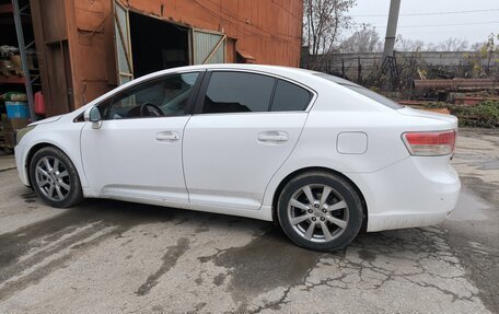 Toyota Avensis III рестайлинг, 2010 год, 1 100 000 рублей, 13 фотография